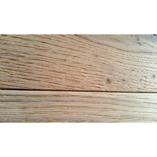 Opravená dřevěná podlaha tvrdým voskem
